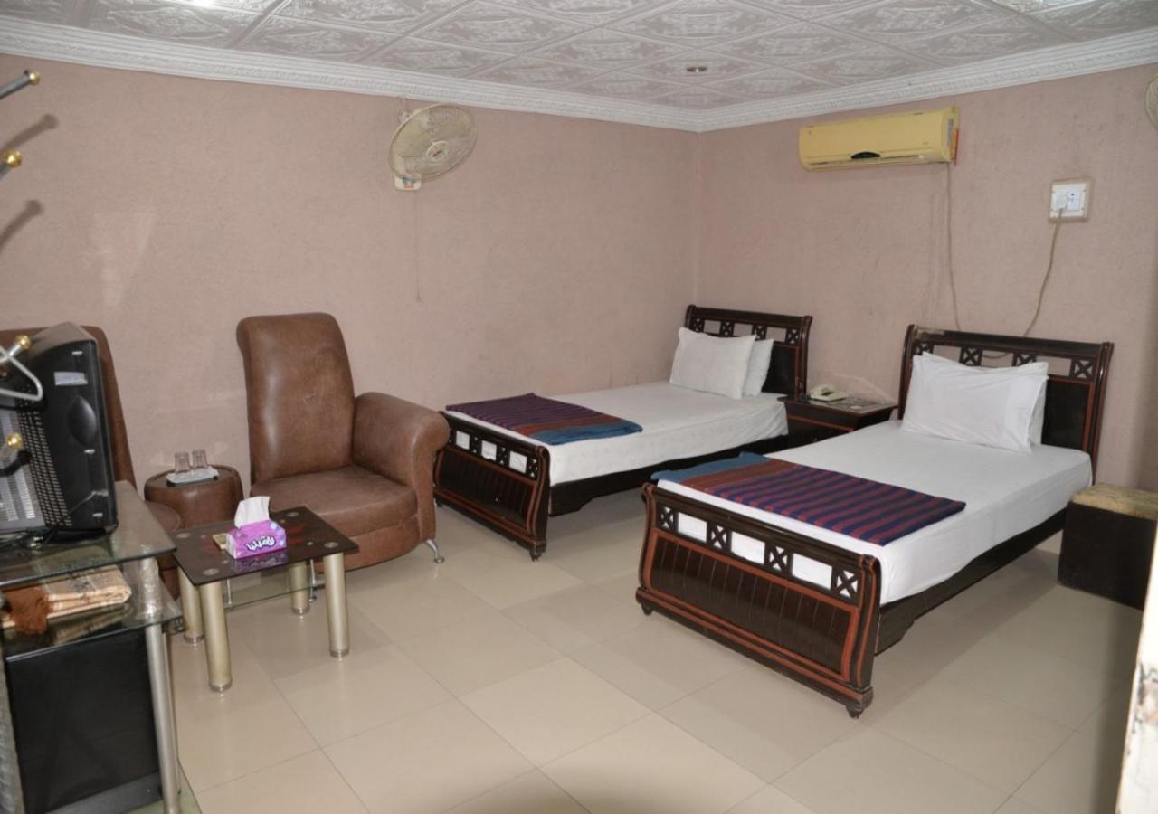 Step Inn Hotel Sukkur المظهر الخارجي الصورة
