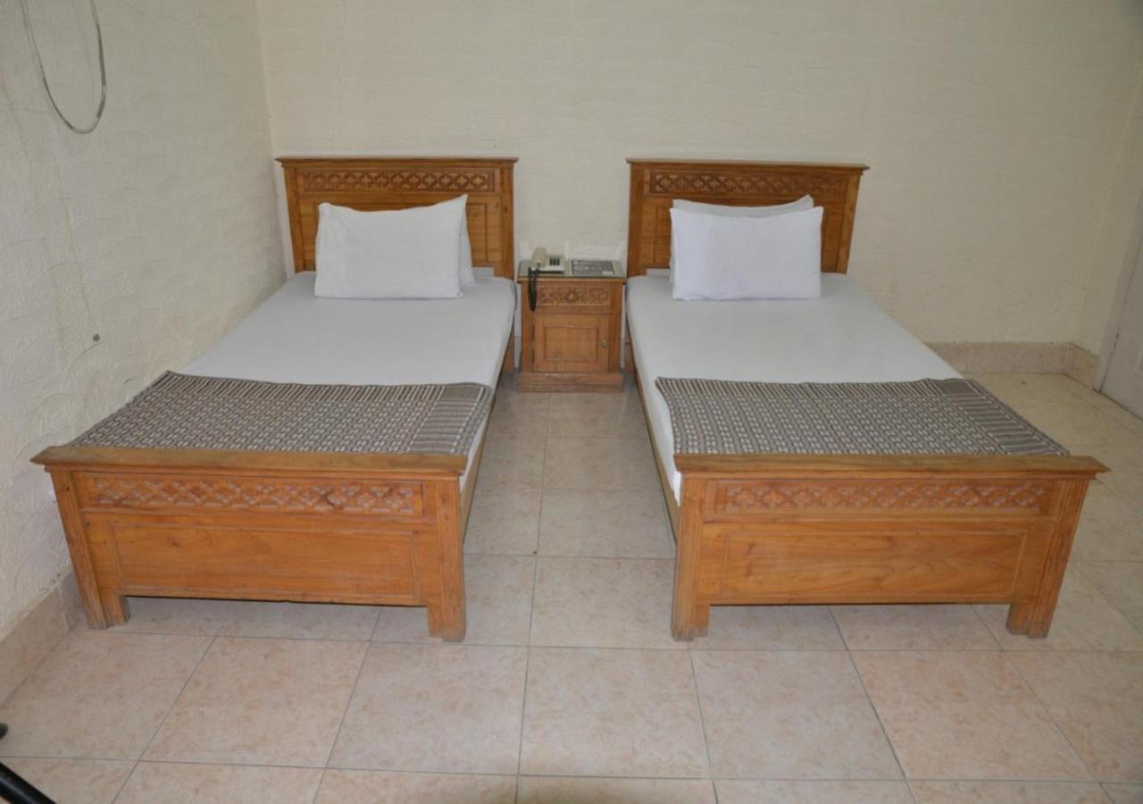 Step Inn Hotel Sukkur المظهر الخارجي الصورة