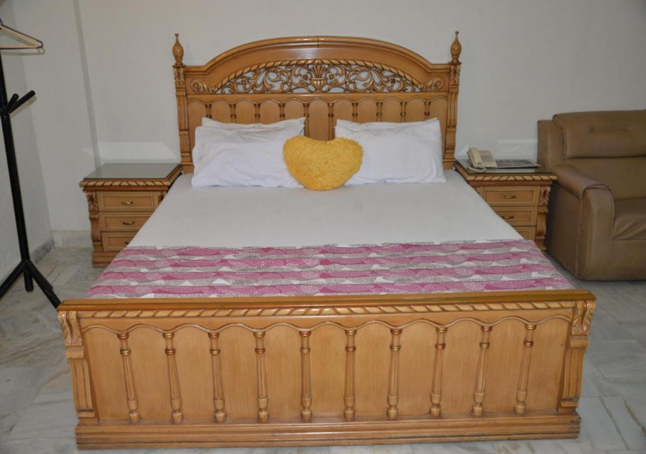 Step Inn Hotel Sukkur المظهر الخارجي الصورة